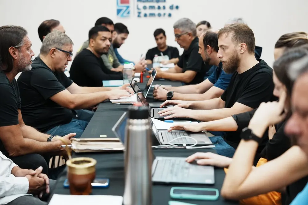 90dff970-4bde-4e2e-8ab8-dd7bc10b6a42