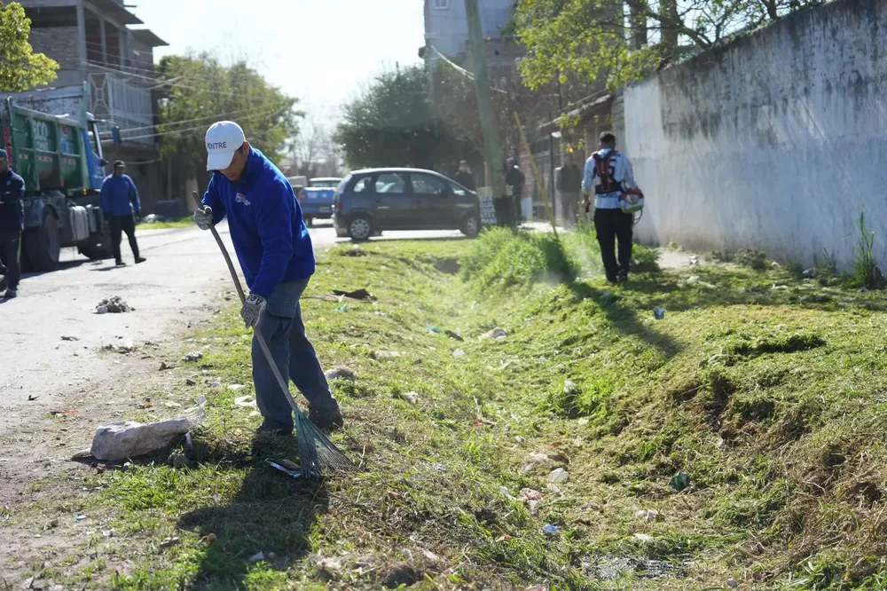 f97dbb2d-3f7d-4987-89c0-0f9506ae2667 (1)