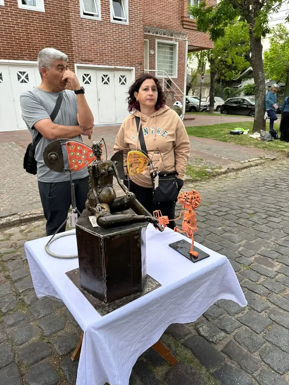 f7d19a0d-c774-4d53-9ce7-f7b50ab5e65f