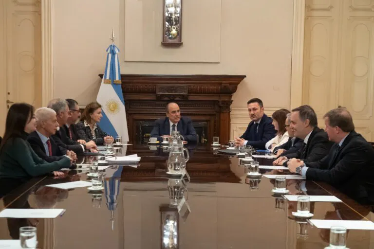 francos-gabinete-768x512