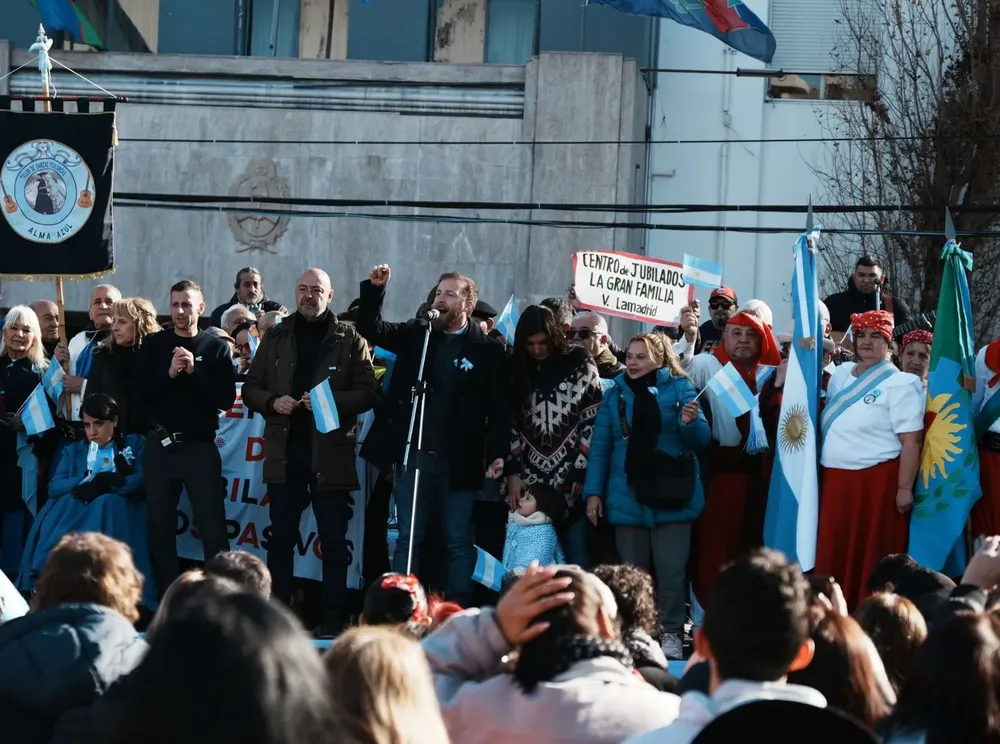 b45f1e9a-749a-40bf-bebf-ee60768c02fc