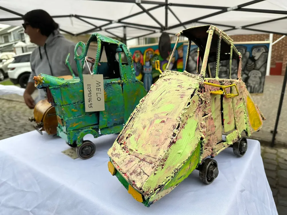 69d6d41b-5011-4e5c-abb1-03713a94efef