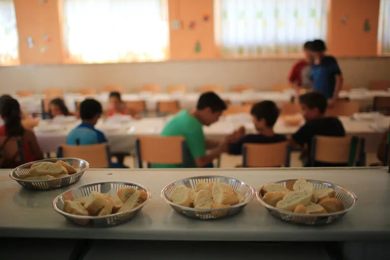 comedor_escolar-768x512