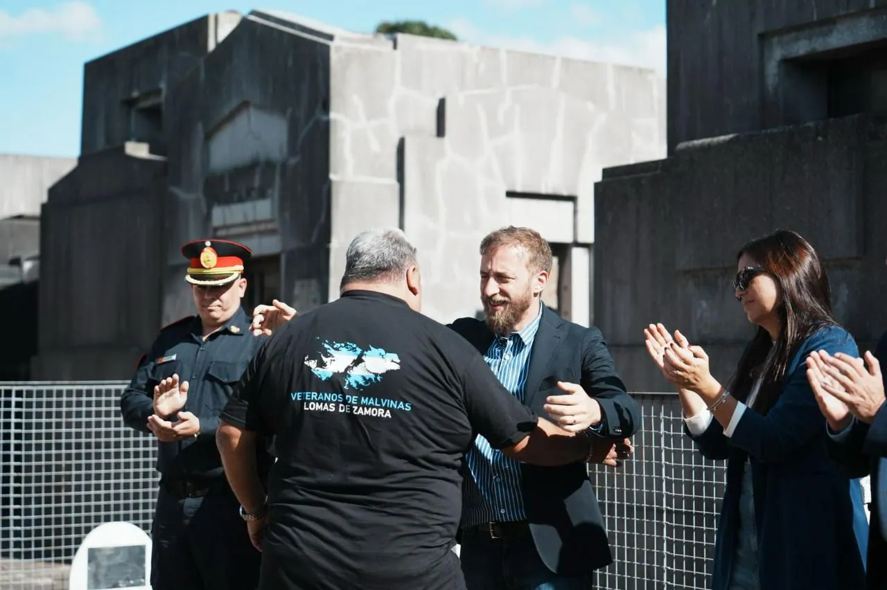 80c8b055-5c35-48cb-b467-c7c79a7198fb