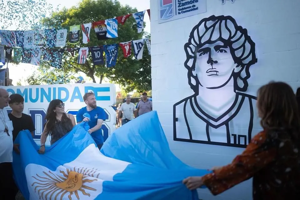 275c9d8e-e8ec-4647-bde1-6bea96f55d60