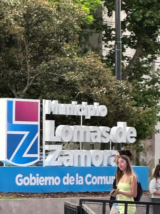 35d28b22-cc70-4616-9ee4-8510b99e43ff