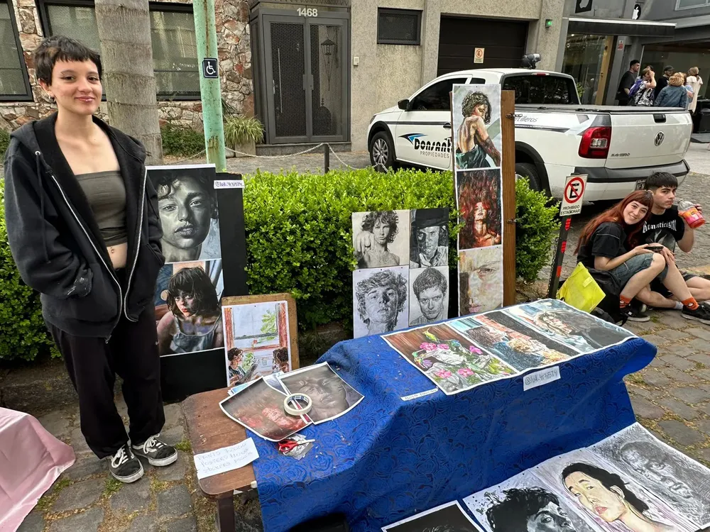 68453b5e-5451-4de2-83b6-8065cc9e4cd6