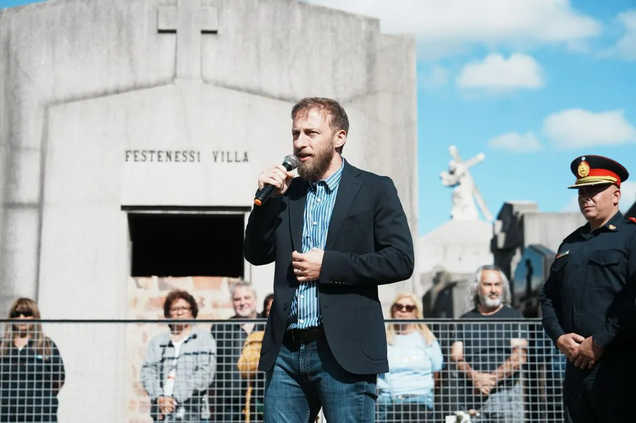 ba9d8de6-2f51-455e-ba3d-182bc3ca704e