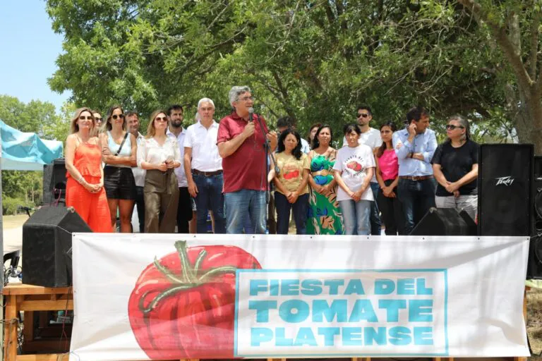 Javier_Rodriguez_Tomate_Platense_Ley_Omnibus-768x512