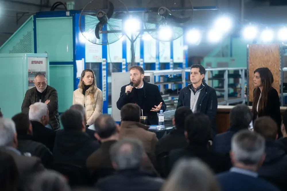 092ece51-d840-4411-8b93-a3606dd64024